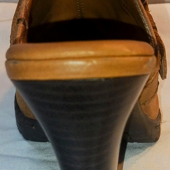 Boc Brown Concepts Brown Leather Buckle Accent High Heel Boot Shape Mules Size 6 - Picture 4 of 15